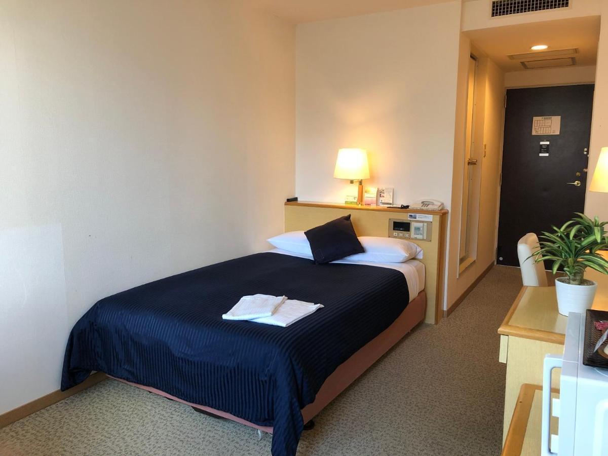 Hotel Livemax Sapporo Ekimae Bagian luar foto